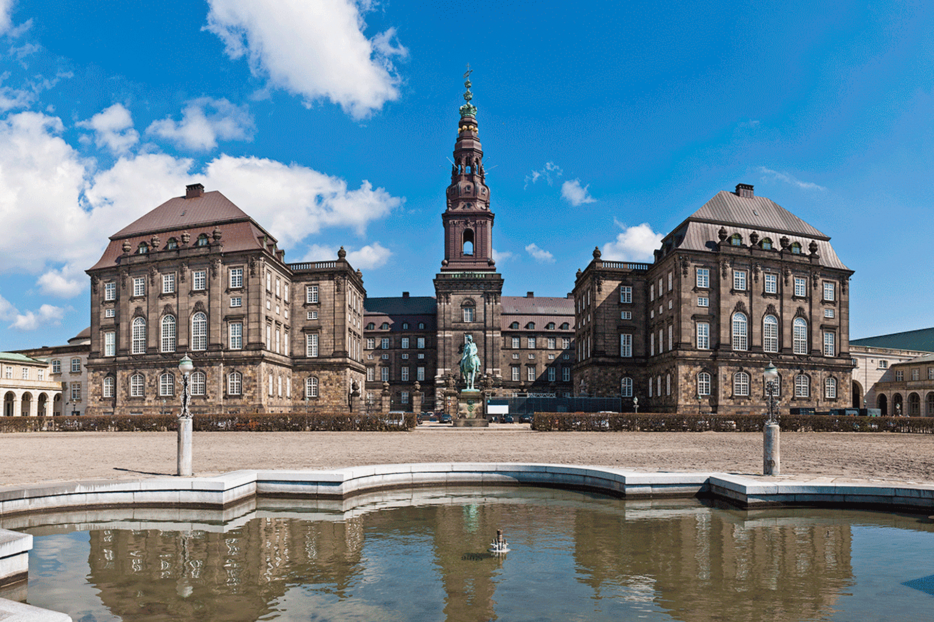 christiansborg.gif