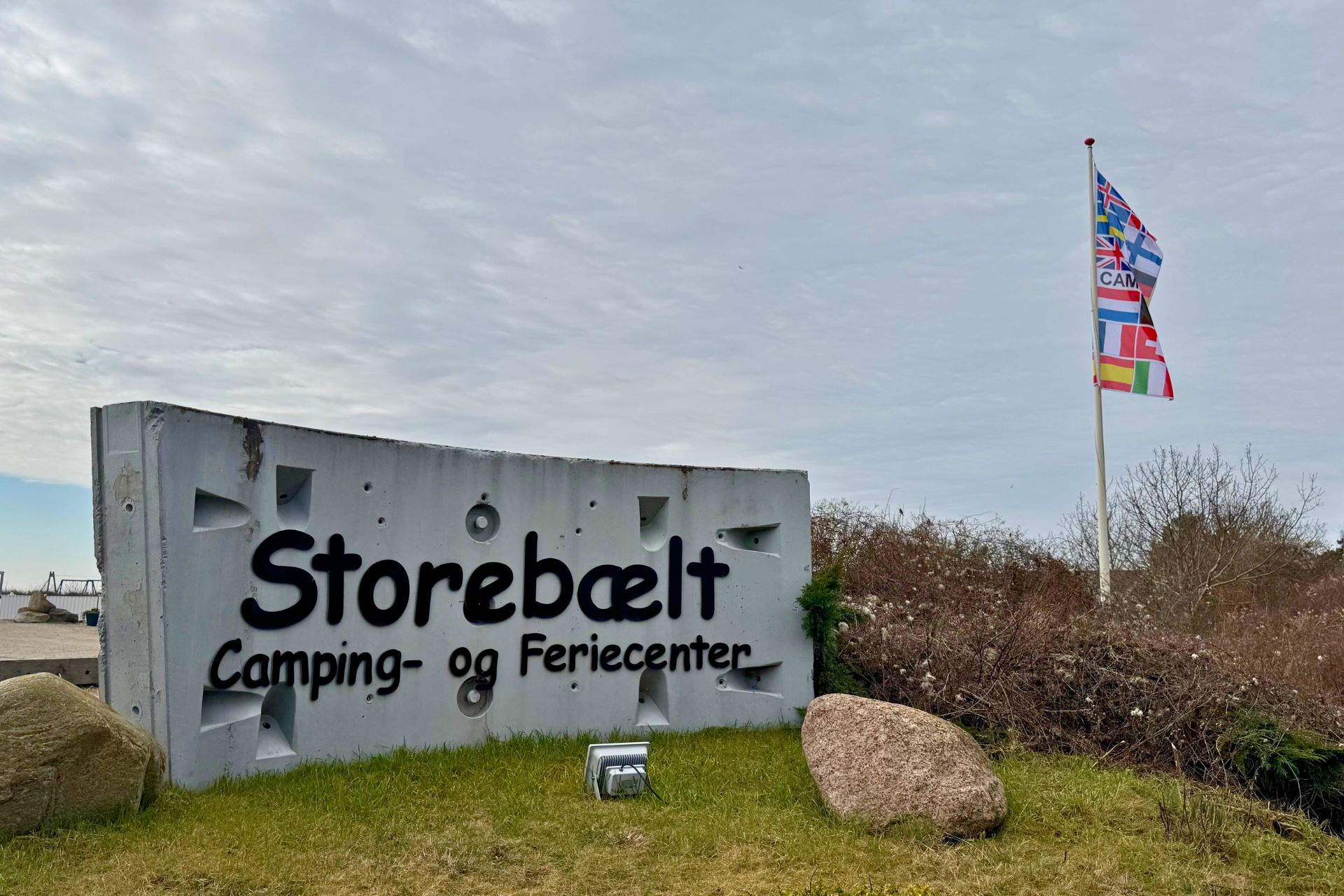 Indgangspartiet til Storebælt Camping- og Feriecenter.